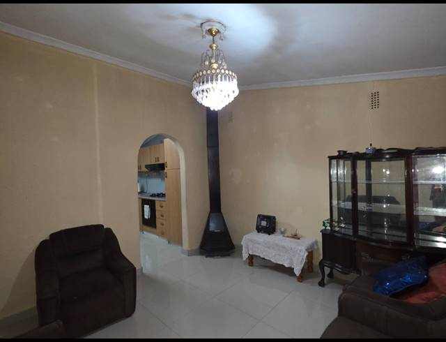 2 BEDROOM HOUSE FOR SALE IN NORTHDALE